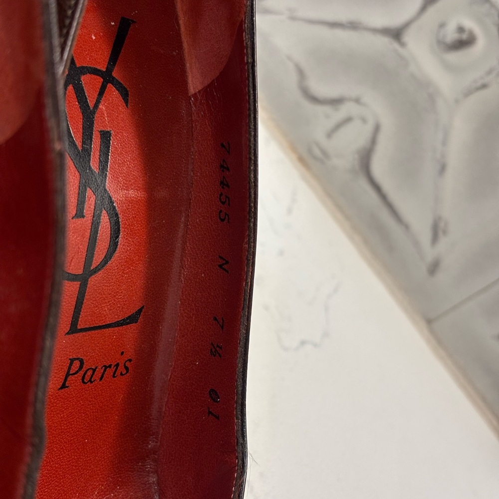 VINTAGE Yves Saint Laurent Brown Leather Heels Timeless Elegance - Picture 5 of 8